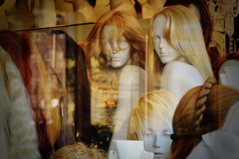 choisir perruque blonde