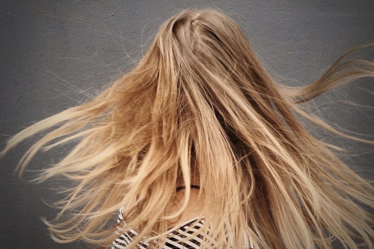 9 produits naturels qui sont excellents pour vos cheveux