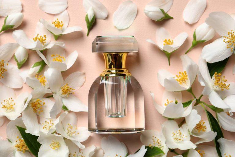 Cet été, optez pour des parfums aux notes florales