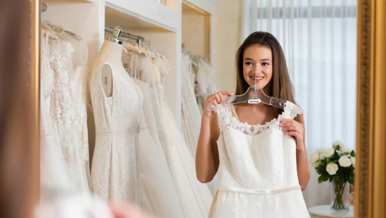 Destockage De Robes De Mariée