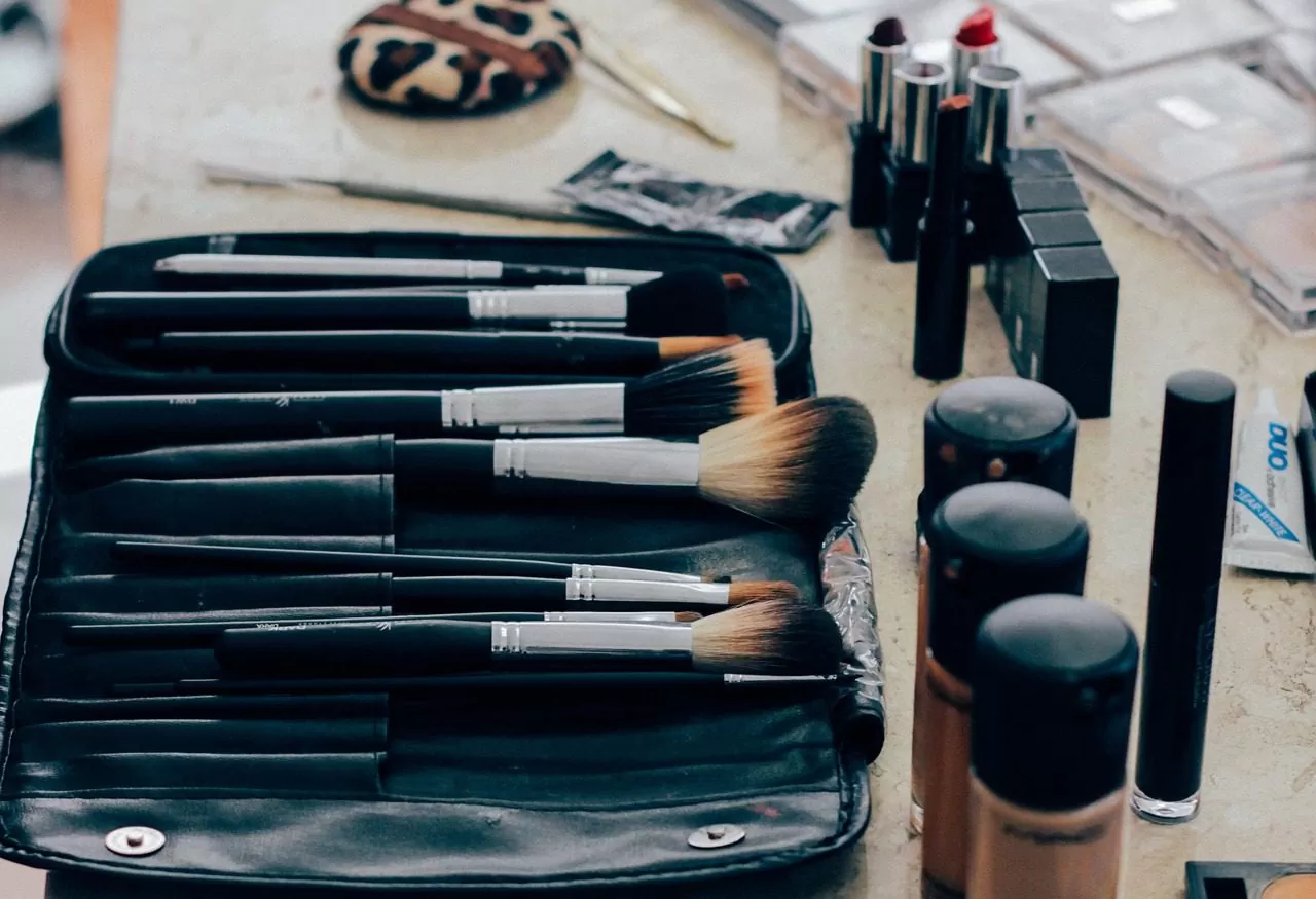 Comment recevoir des &eacute;chantillons gratuits de maquillage (et tester les meilleures marques)