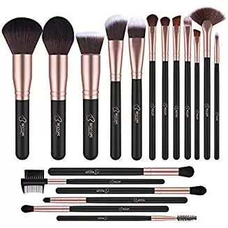 lot pinceaux maquillage