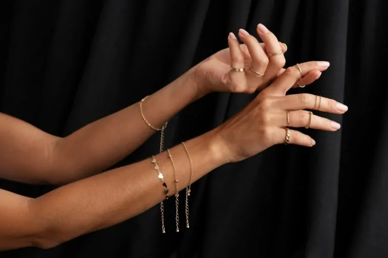 Tendance bijoux serpent : comment les adopter ?